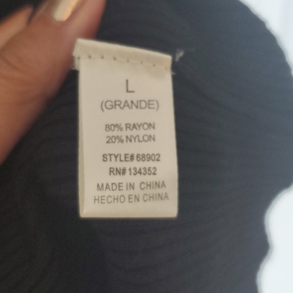 BLACK NEW SWEATERDRESS, SIZE M- L - Picture 5 of 5